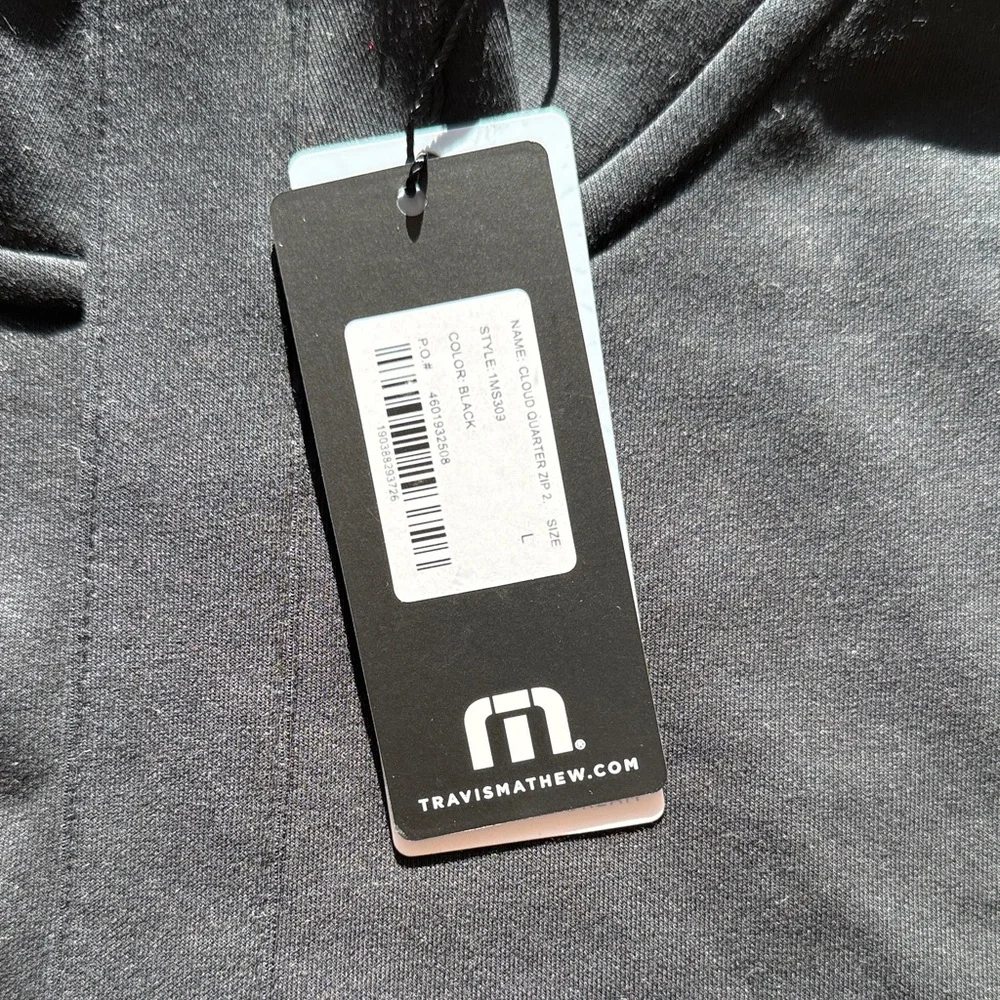 NWT Travis Mathew Black Cloud Quarter Zip Up Size L